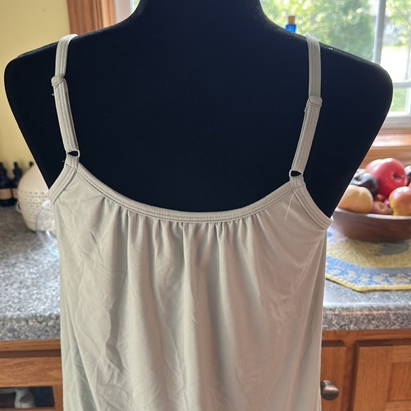 32 degrees Cami Top NWOT - Picture 4 of 5